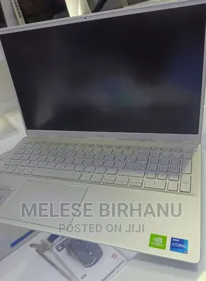 New Laptop Dell Inspiron 15 16GB Intel Core I7 SSD 512GB
