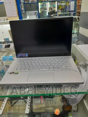 New Laptop Asus 16GB AMD Ryzen 9 SSD 1T
