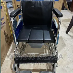 Wheelchair[ኮሞድ] Weight:16kgs and Max. Load Capacity:150kgs