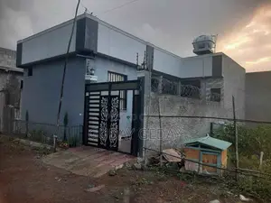 Furnished 5bdrm House in L Shape Furnished, Oromia-Finfinne for sale