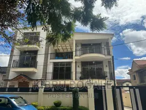 8bdrm House in Ayat, Bole for sale