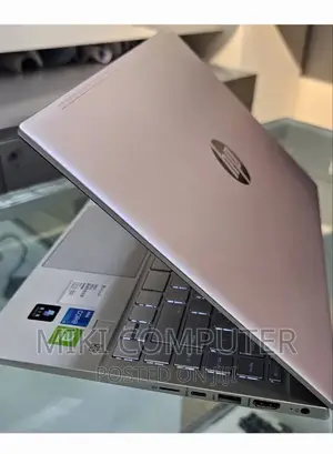 New Laptop HP Pavilion 10 16GB Intel Core I7 SSD 512GB
