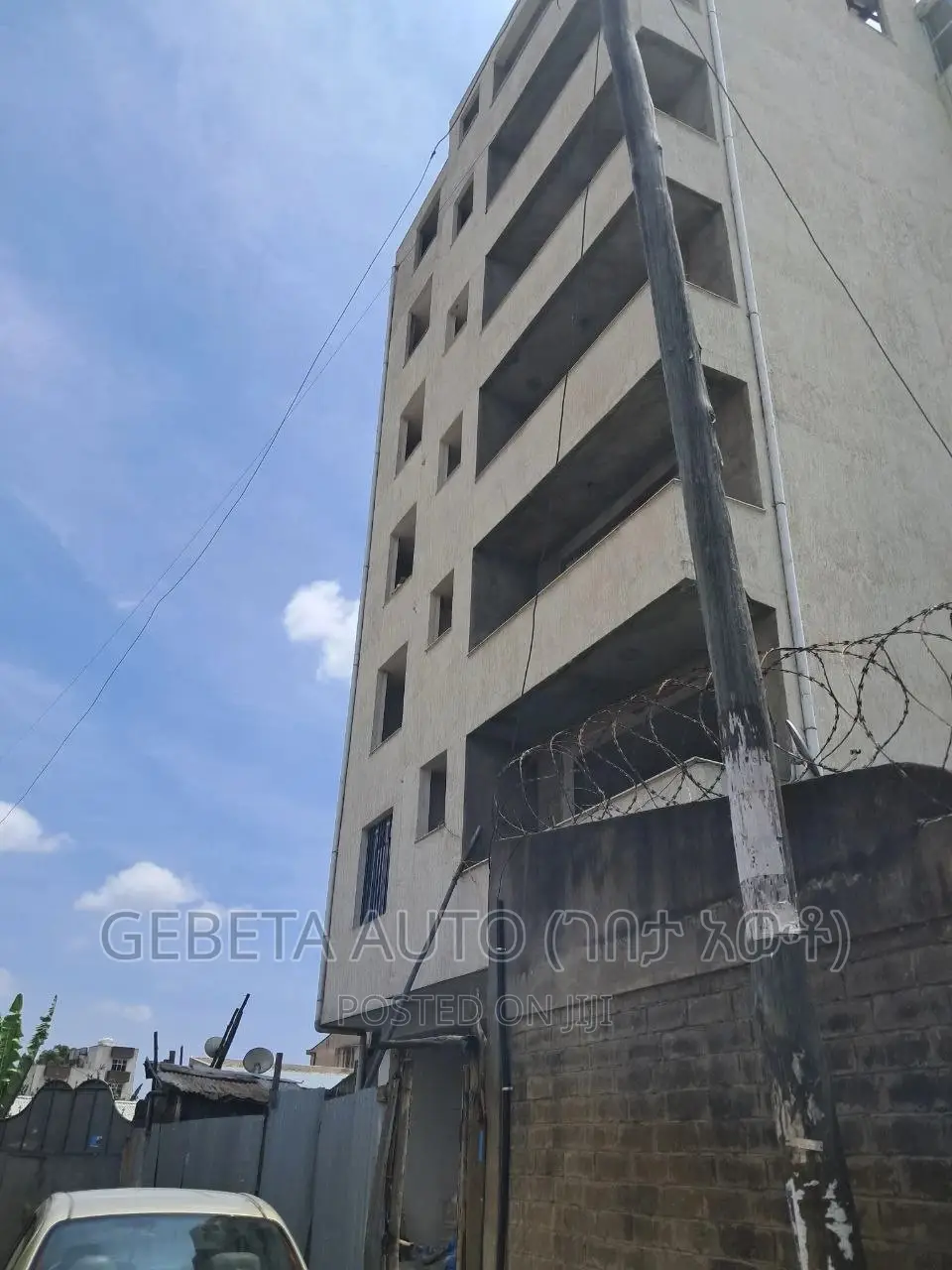 Furnished 8bdrm Apartment in Yoni Estate, Bole for sale
