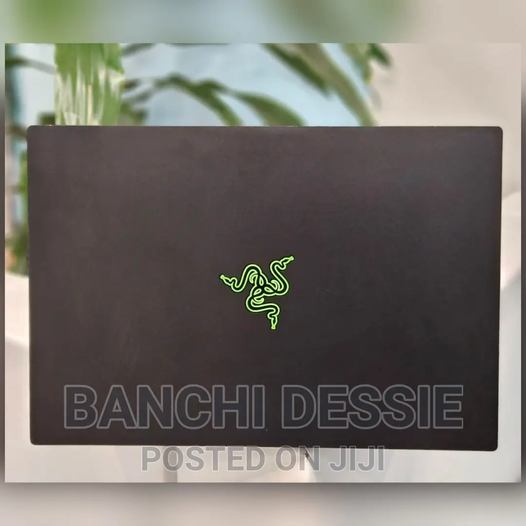 Laptop Razer Blade 16GB AMD Ryzen 9 SSD 1T
