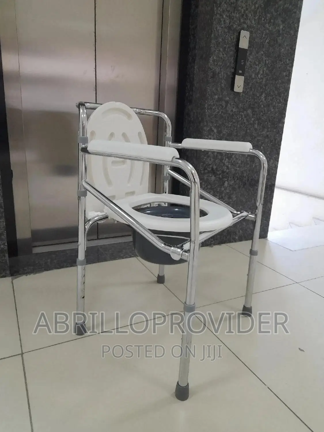 Toilet Chair/Foldable Chair/New Chair/Commode Chair/Packed