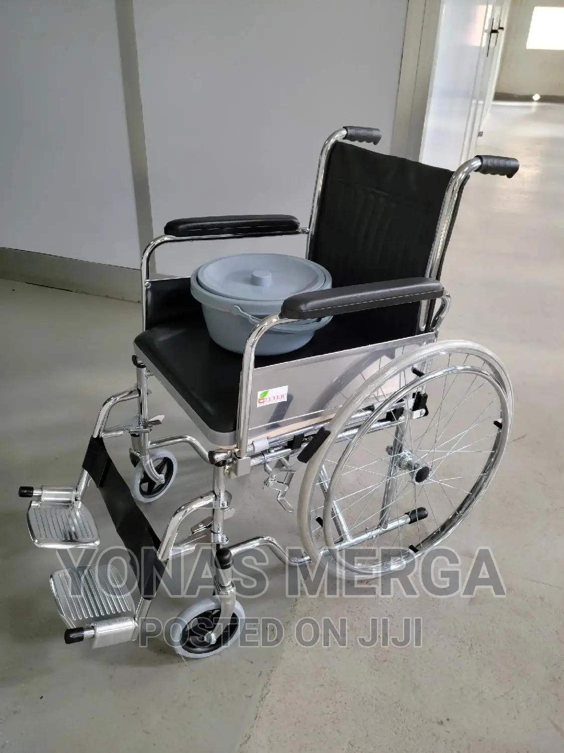 Wheelchair/Anatomic Help 2505 Simple Rumble /Wheelchair/