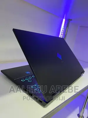 New Laptop HP Omen 17 16GB Intel Core I7 SSD 1T