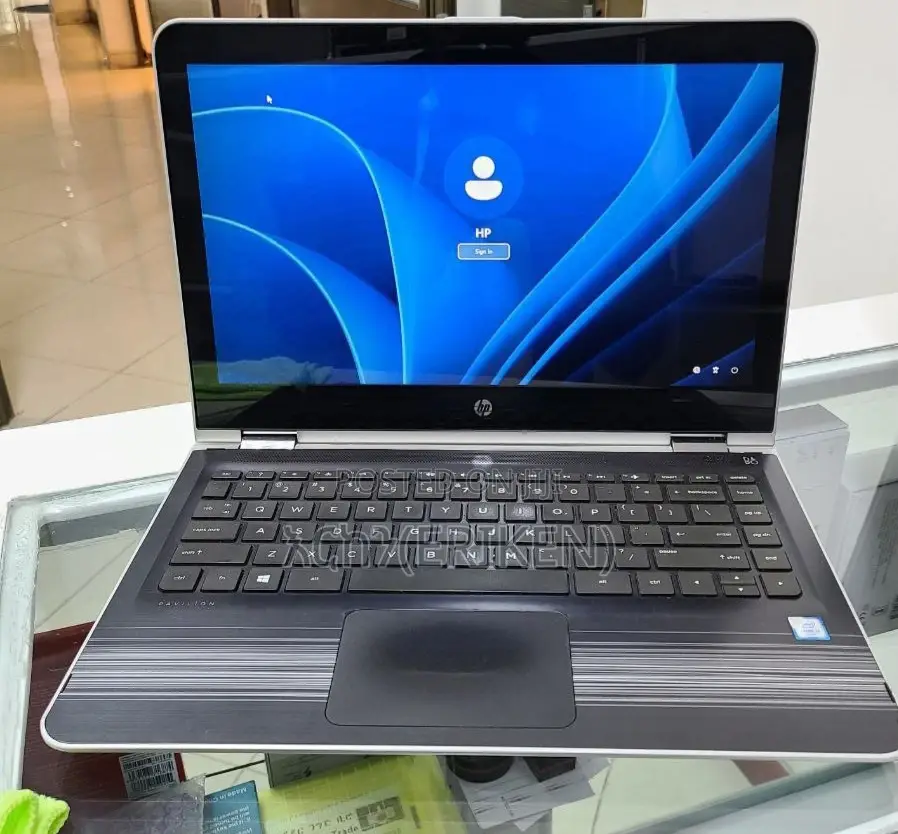 New Laptop HP Pavilion 13 X360 6GB Intel Core I3 SSD 256GB