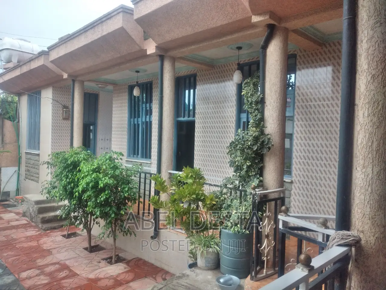 Furnished 4bdrm Villa in Fkr Groseri, Adama for rent