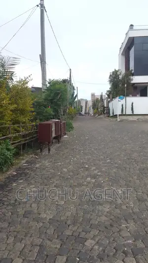3bdrm House in Bole for sale