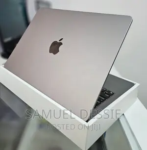 New Laptop Apple MacBook Air 2023 M2 8GB Apple M2 SSD 256GB
