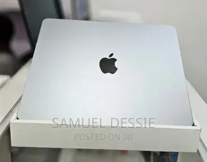 New Laptop Apple MacBook Air 2023 M2 8GB Apple M2 SSD 256GB