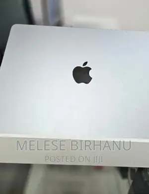 New Laptop Apple MacBook Air 2023 M2 8GB Intel Core I5 SSD 256GB
