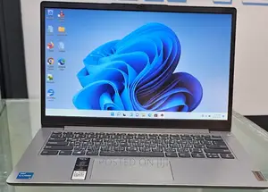 New Laptop Lenovo 8GB Intel Core I3 SSD 512GB