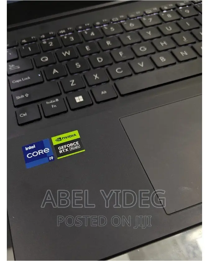 New Laptop Asus 16GB Intel Core I9 SSD 1T