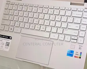 New Laptop HP Pavilion 17z 8GB Intel Core I7 SSD 1T