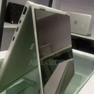 New Laptop HP EliteBook X GB Intel Core I5 SSD 512GB