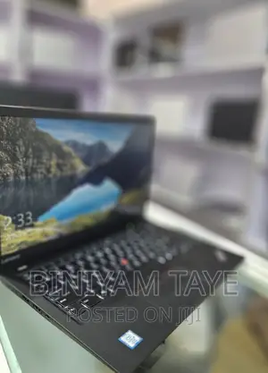 New Laptop Lenovo ThinkPad Yoga 8GB Intel Core I7 SSD 512GB