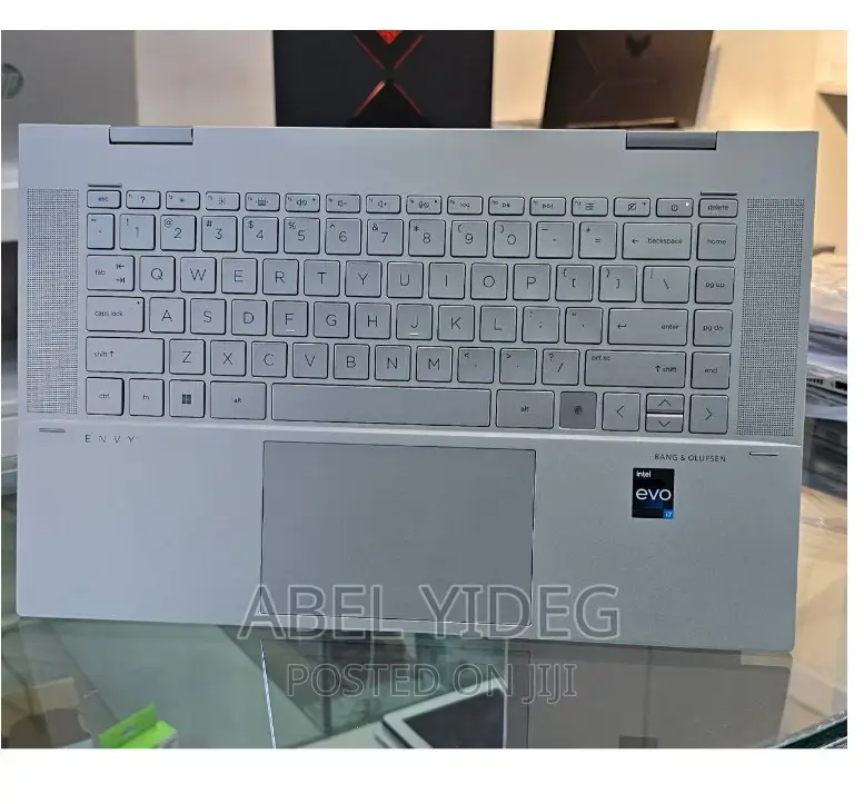 New Laptop HP Envy X360 16GB Intel Core I7 SSD 1T