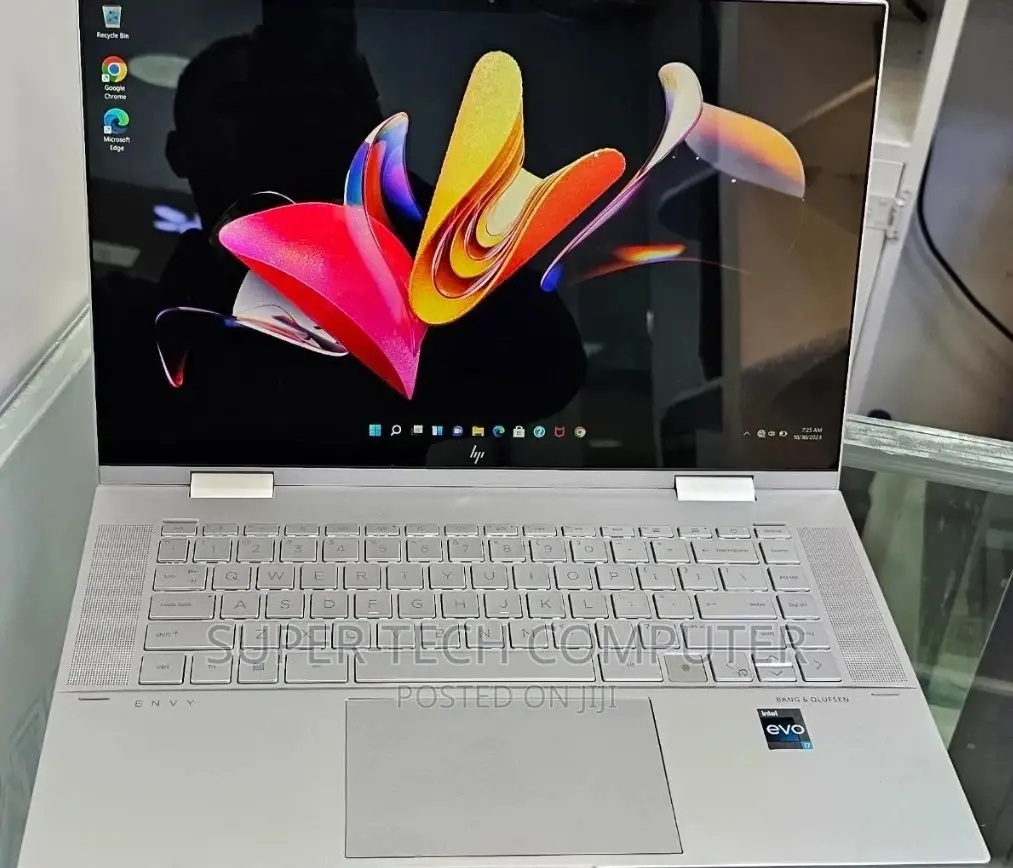 New Laptop HP Envy X360 16GB Intel Core I7 SSD 1T