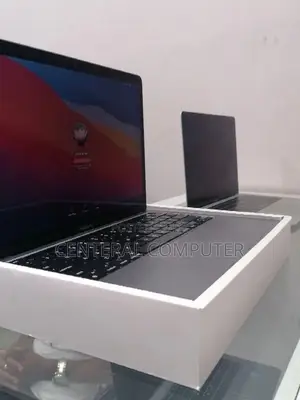 New Laptop Apple MacBook Air 2020 M1 8GB Apple M1 SSD 256GB