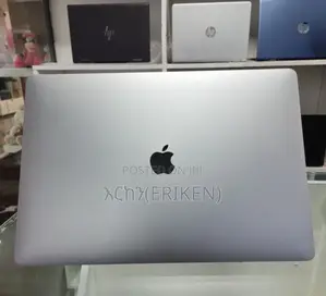 New Laptop Apple MacBook Pro 2017 16GB Intel Core I7 SSD 256GB