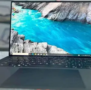 New Laptop Dell XPS 15 32GB Intel Core I7 SSD 1T