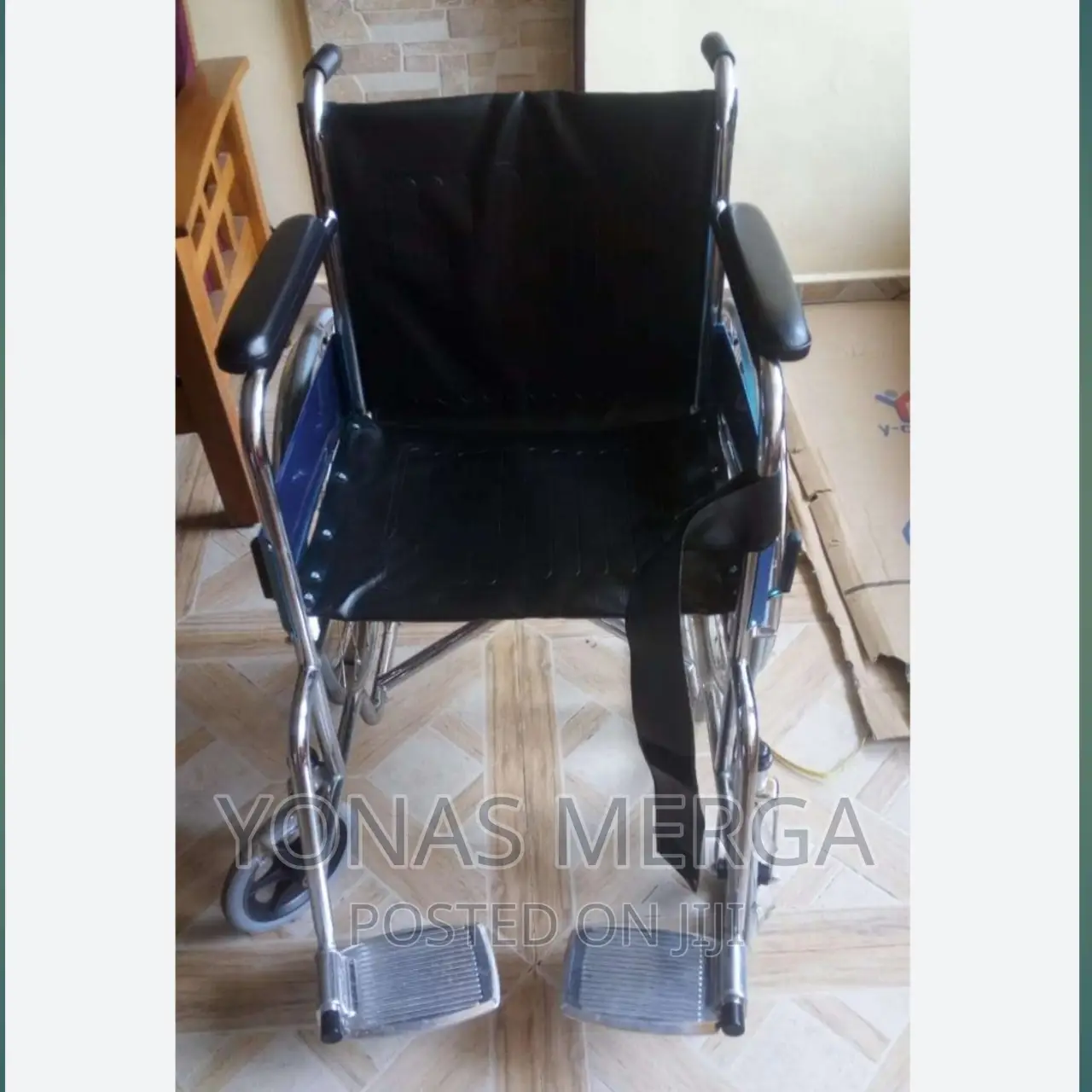 Days Lightweight Wheelchair With Equagel Cushion