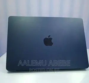 New Laptop Apple MacBook Air 2022 M2 8GB Apple M2 SSD 256GB