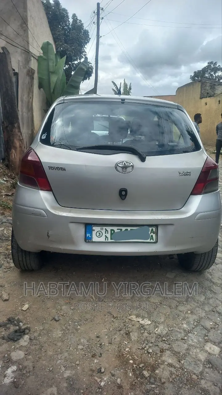 Toyota Yaris 2006 Silver