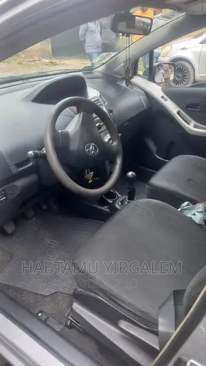 Toyota Yaris 2006 Silver