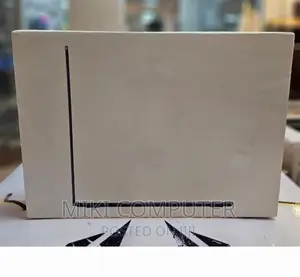 New Laptop Apple MacBook Air 2022 M2 8GB Intel SSD 256GB