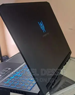 New Laptop Acer Predator Helios 300 16GB Intel Core I7 SSD 512GB