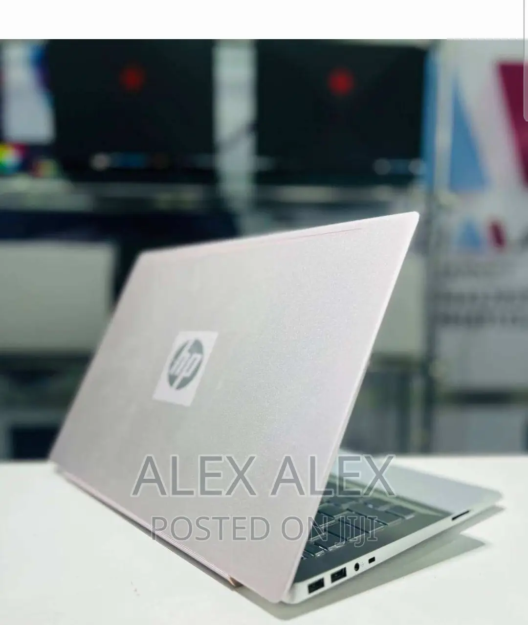 New Laptop HP Pavilion 15 8GB Intel Core I7 SSD 1T