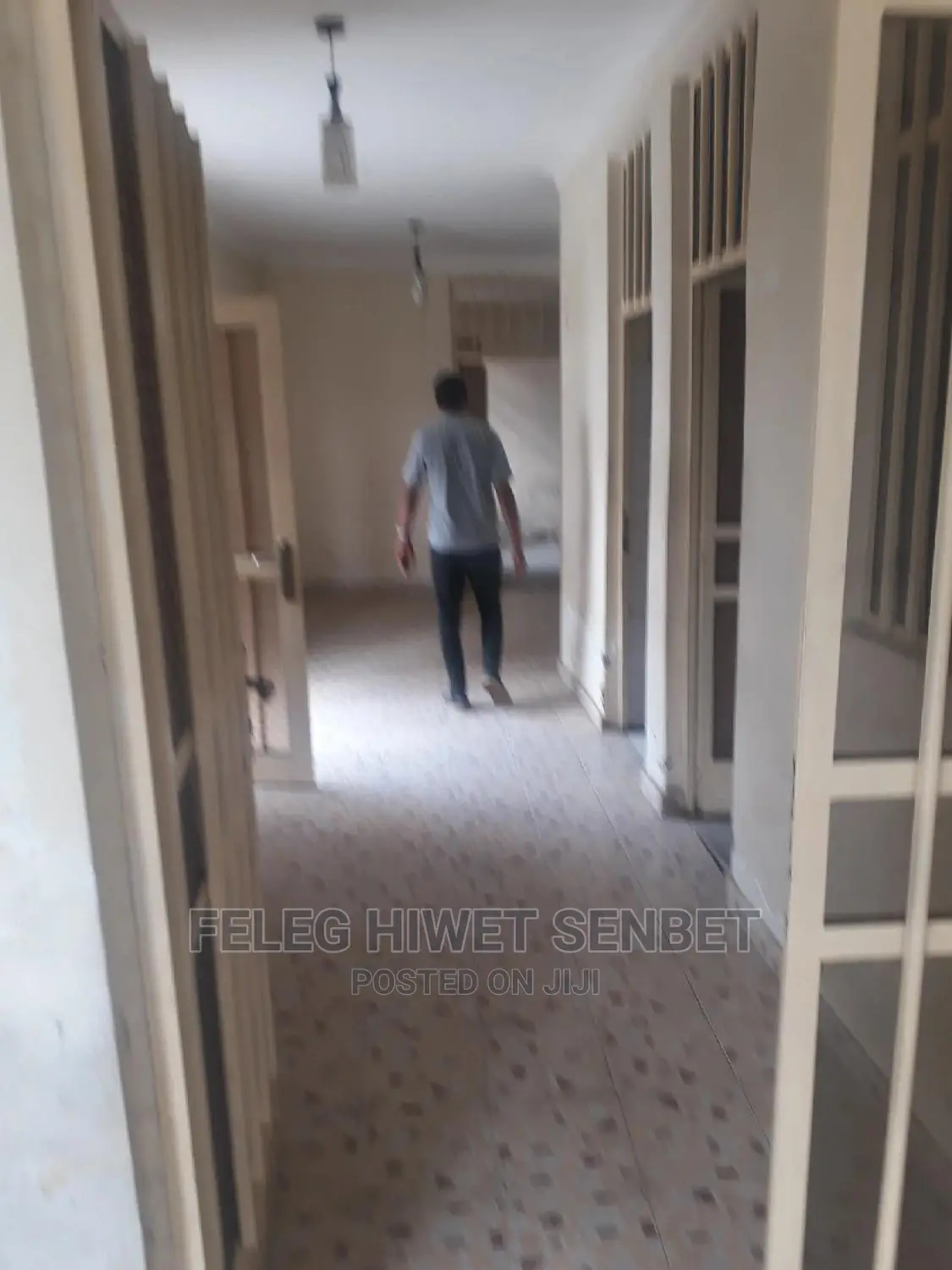 5bdrm Townhouse/Terrace in Aa, Bole for Sale
