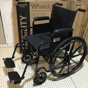 Wheelchair for With Broken Bones or Injuries to the Legs