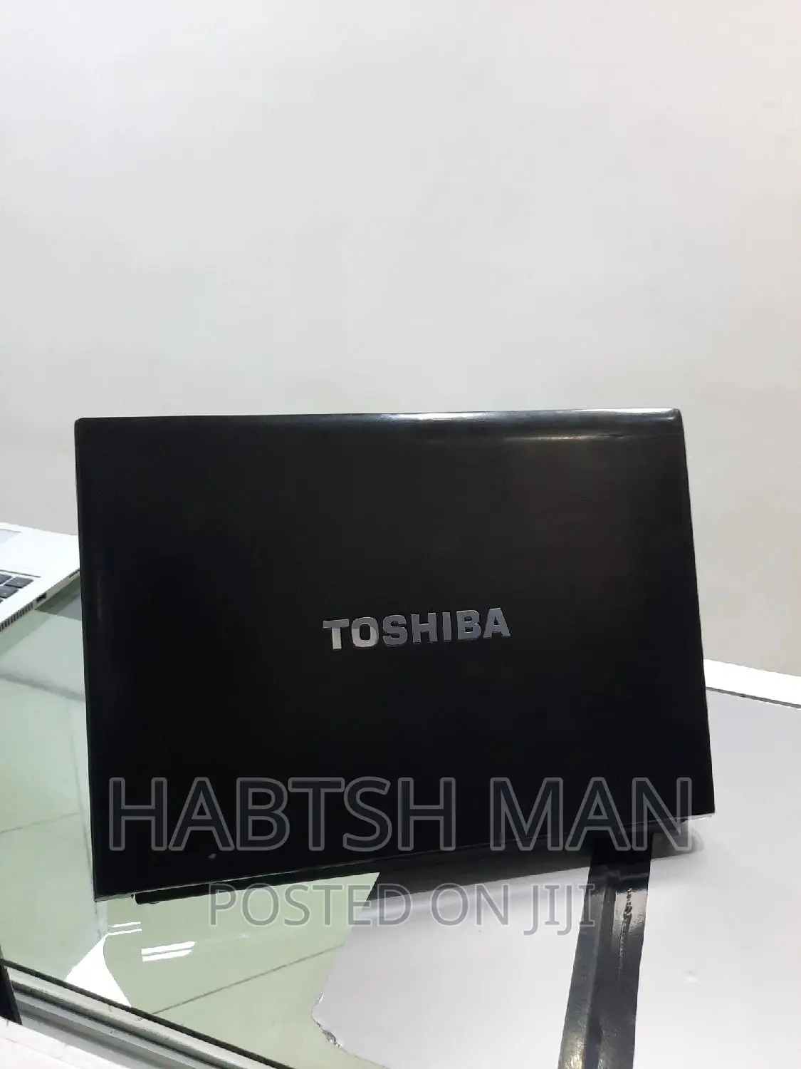 Laptop Toshiba Satellite C850 4GB Intel Core I5 HDD 500GB