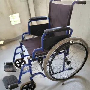 Used Wheelchair/Wheelchair/Wheelchair/Comboard Wheel Chair