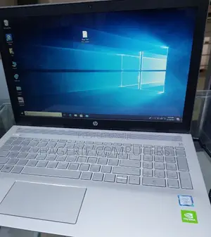 New Laptop HP Pavilion 15 8GB Intel Core I5 HDD+SSD 640GB