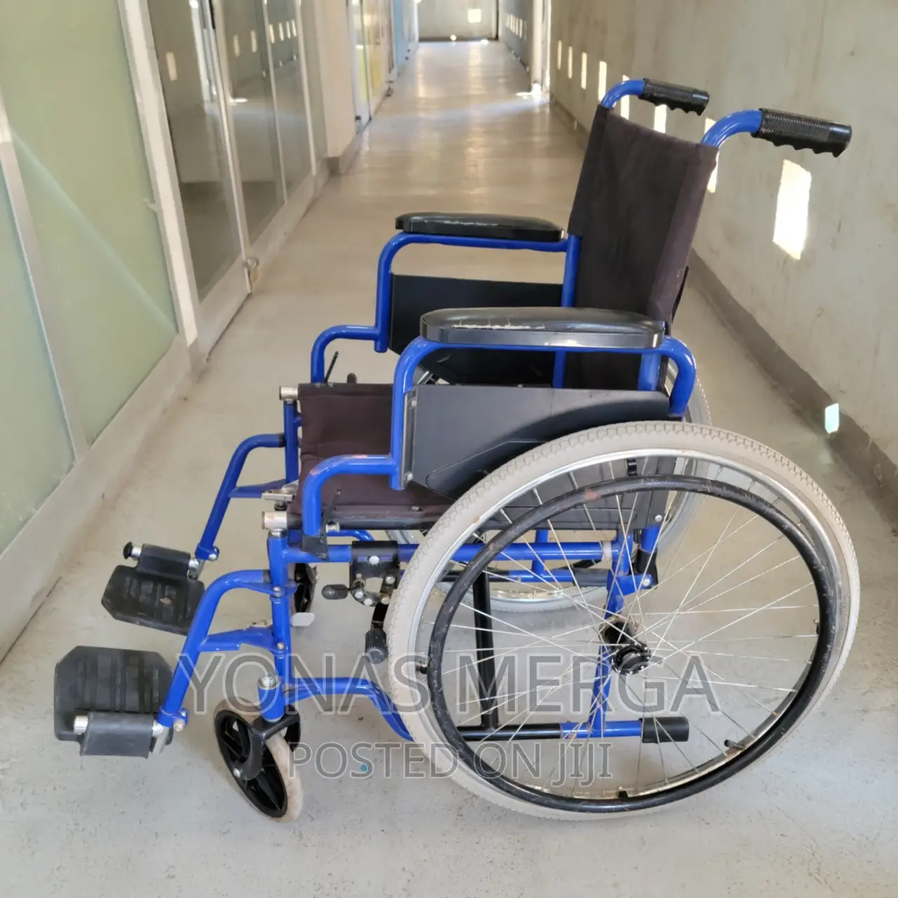 Used Wheelchair/Tilite 2GX2 Titanium Fold