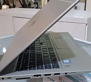 New Laptop HP 348 G5 16GB Intel Core I7 SSD 512GB