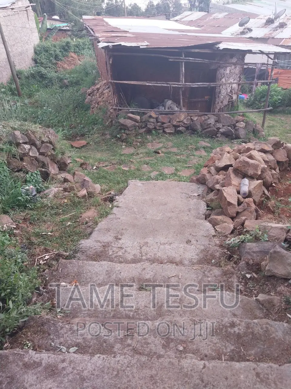 Furnished 2bdrm House in Yeka Kollejjii for sale