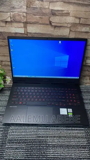 New Laptop HP Omen 15 16GB Intel Core I7 SSD 1T