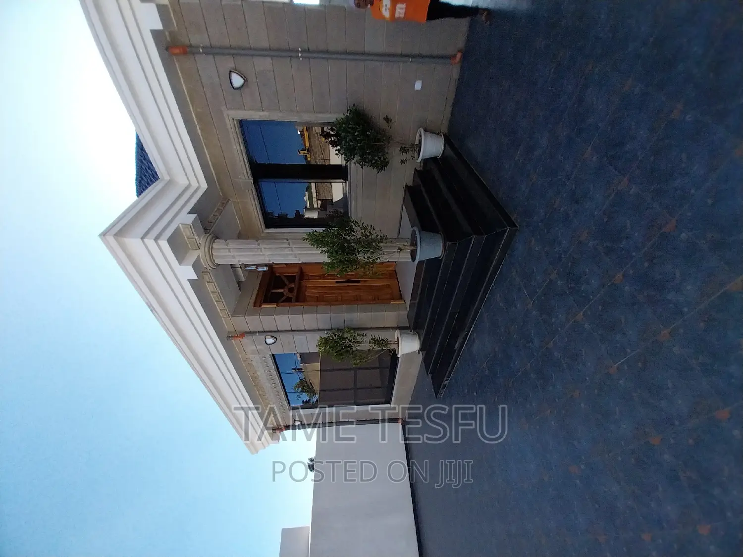 Furnished 5bdrm Villa in Wosene, Yeka for sale