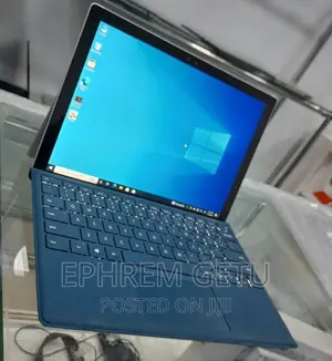 New Laptop Microsoft Surface Pro 4 8GB Intel Core I5 SSD 256GB