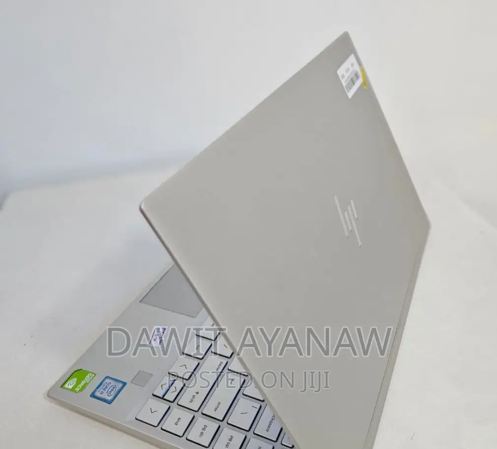 New Laptop HP Envy 14 8GB Intel Core I5 SSD 512GB