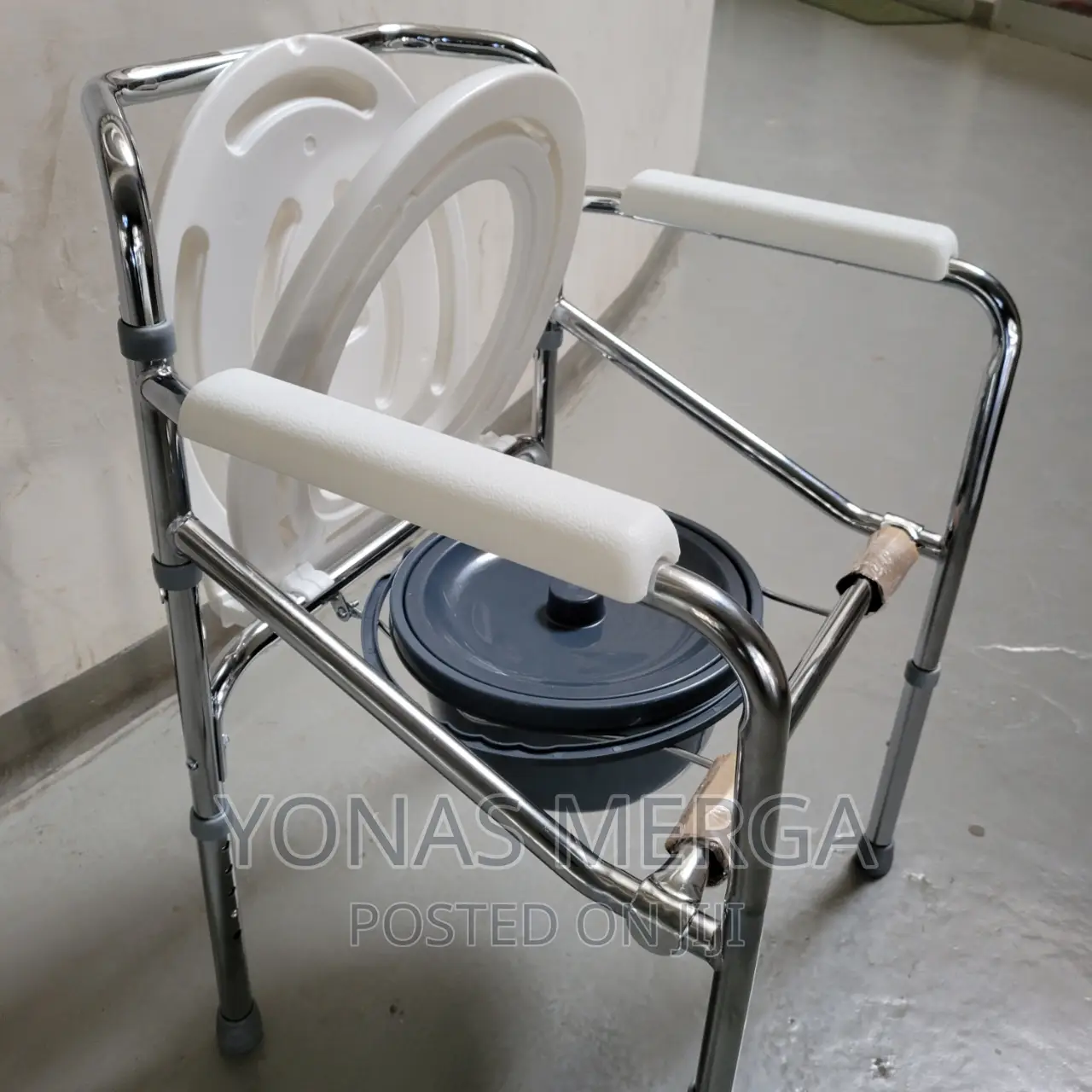 Shooting Chair | Pdk_696_2the Seat Is Removable/Toilet Chair