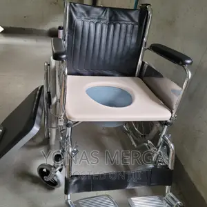 Toilet Wheelchair Footrests With PE Flip Up Footplates