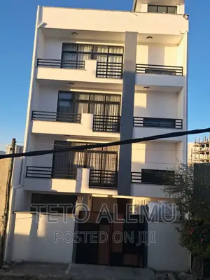 5bdrm House in House For Sale, Bole for sale