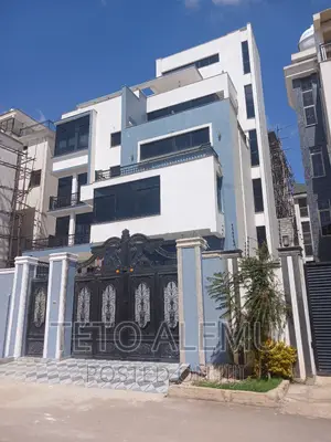7bdrm House in For Sale Most, Yeka for sale